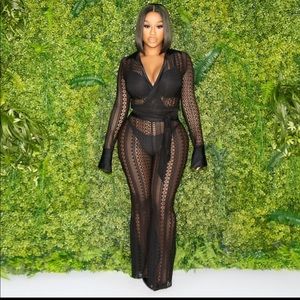 Black Lace Classy Set